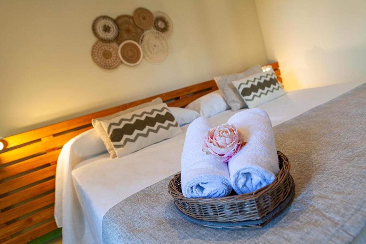 Leon Dormido Rooms & Apartments ポロップ エクステリア 写真