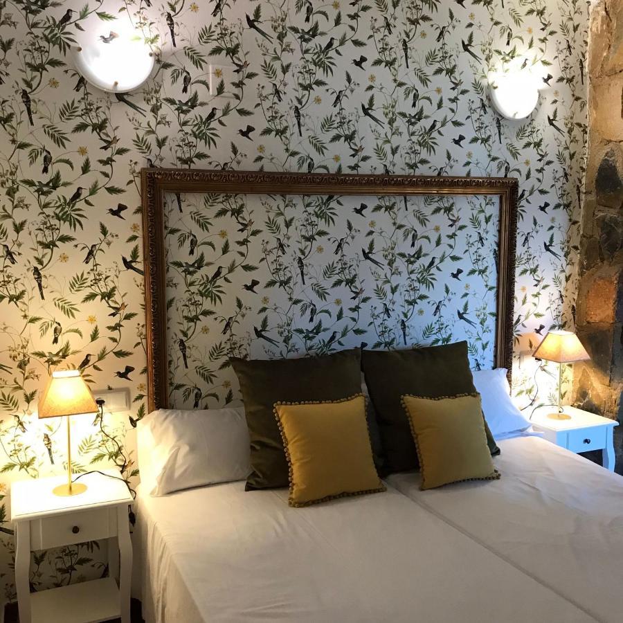 Leon Dormido Rooms & Apartments ポロップ エクステリア 写真