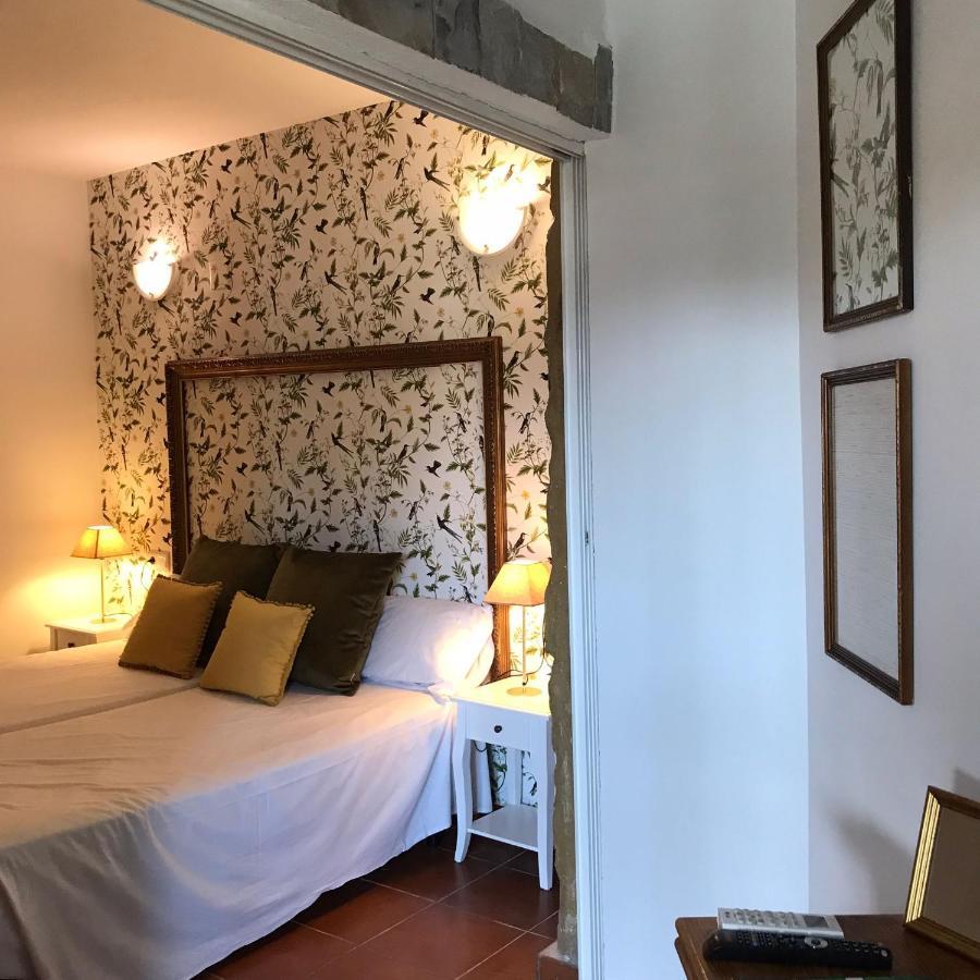Leon Dormido Rooms & Apartments ポロップ エクステリア 写真